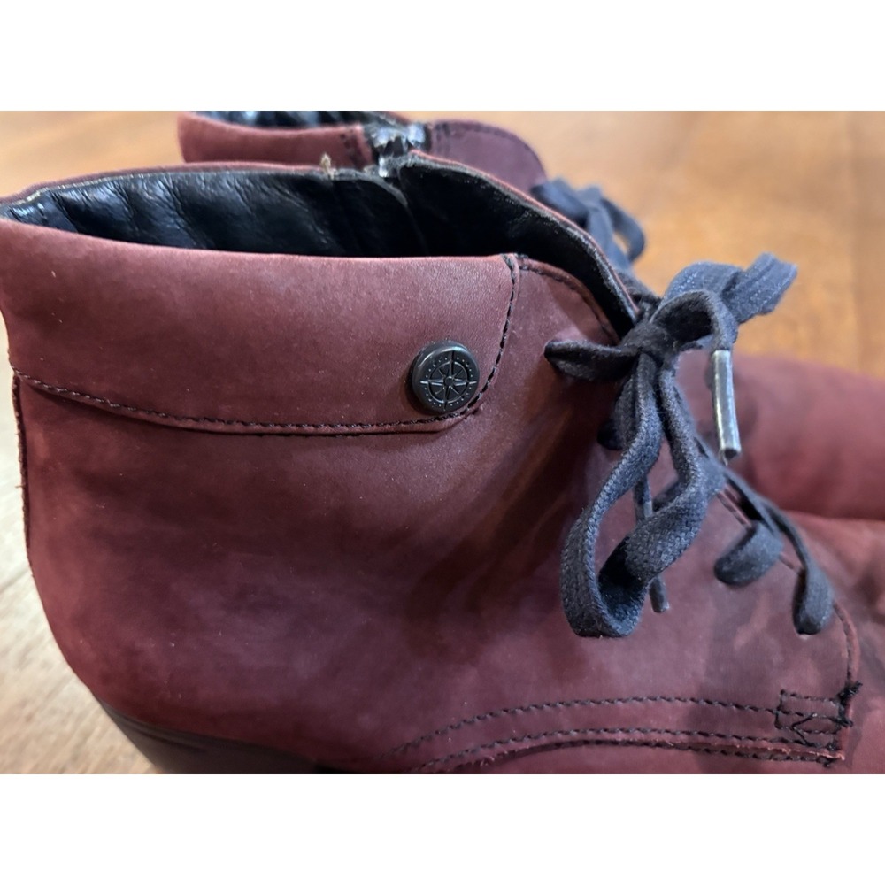 Bussola Mulberry Suede Ankle Boots Women's Sz 38 US 8 - Picture 2 of 8